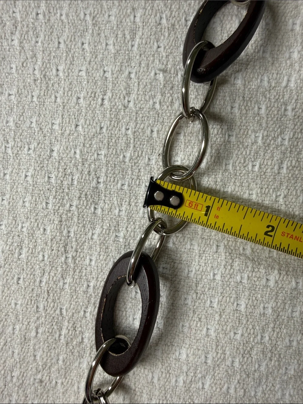 Nine west silver/ chrome and wood links chain belt fully adjustable